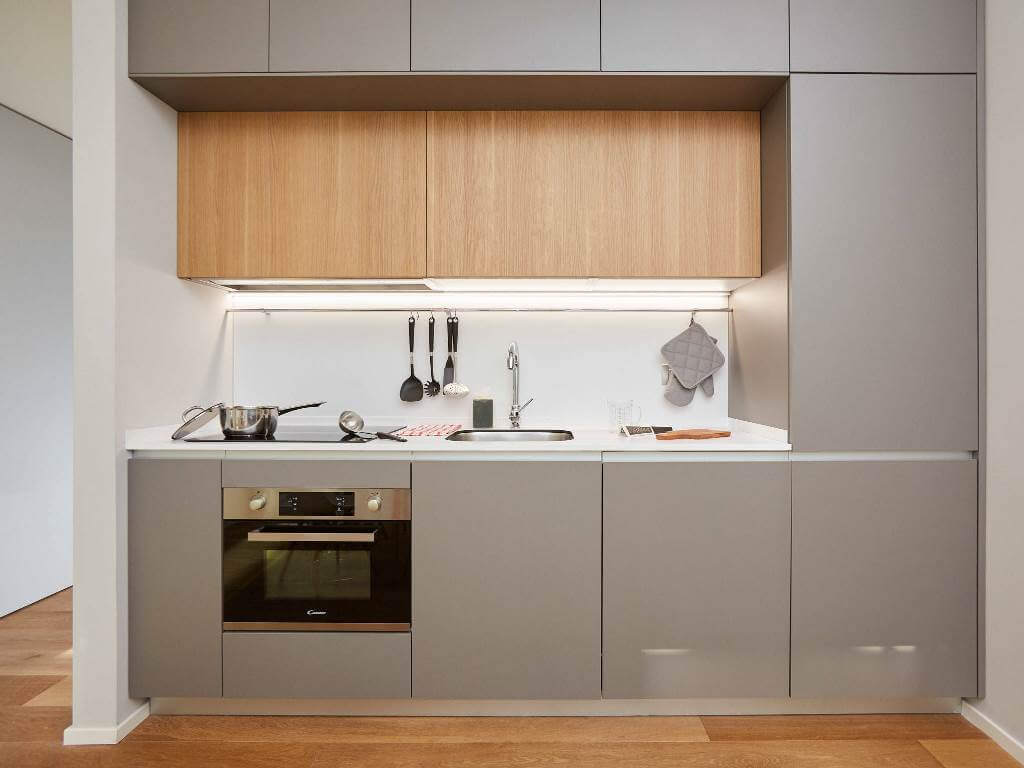 Straight Kitchen